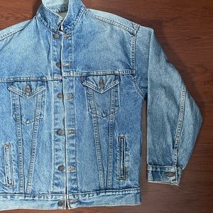 Vintage super faded Levi’s jean jacket